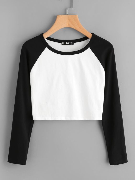 Black and white long-sleeve crop top