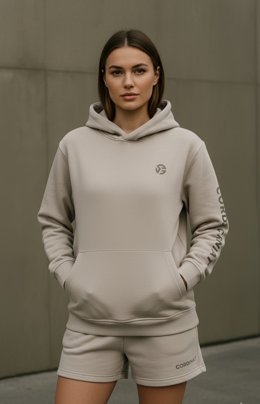BSNO25006 · Women’s hoodie and shorts set · Front view